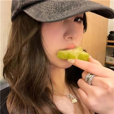 盲少爷的小女仆2023
